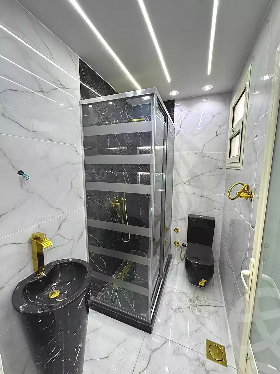 https://aqarmap.com.eg/en/listing/6890195-for-sale-alexandria-el-mandara-zakher-st