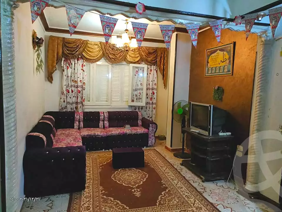 https://aqarmap.com.eg/ar/listing/6890428-for-rent-cairo-el-haram-kyrw-mwl