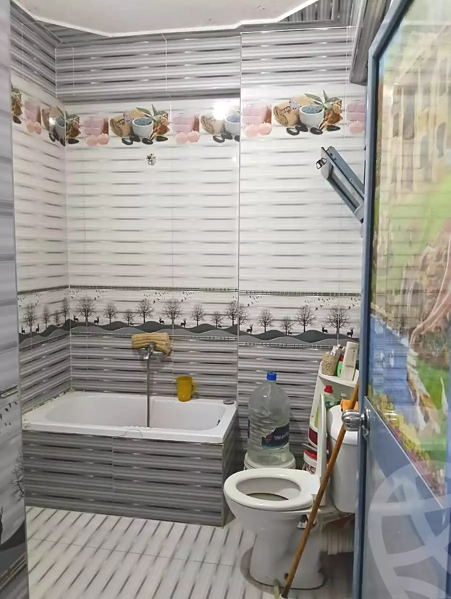https://aqarmap.com.eg/ar/listing/6890465-for-sale-alexandria-al-agamy-el-hanouvel-el-kholafaa-el-rashdeen-st