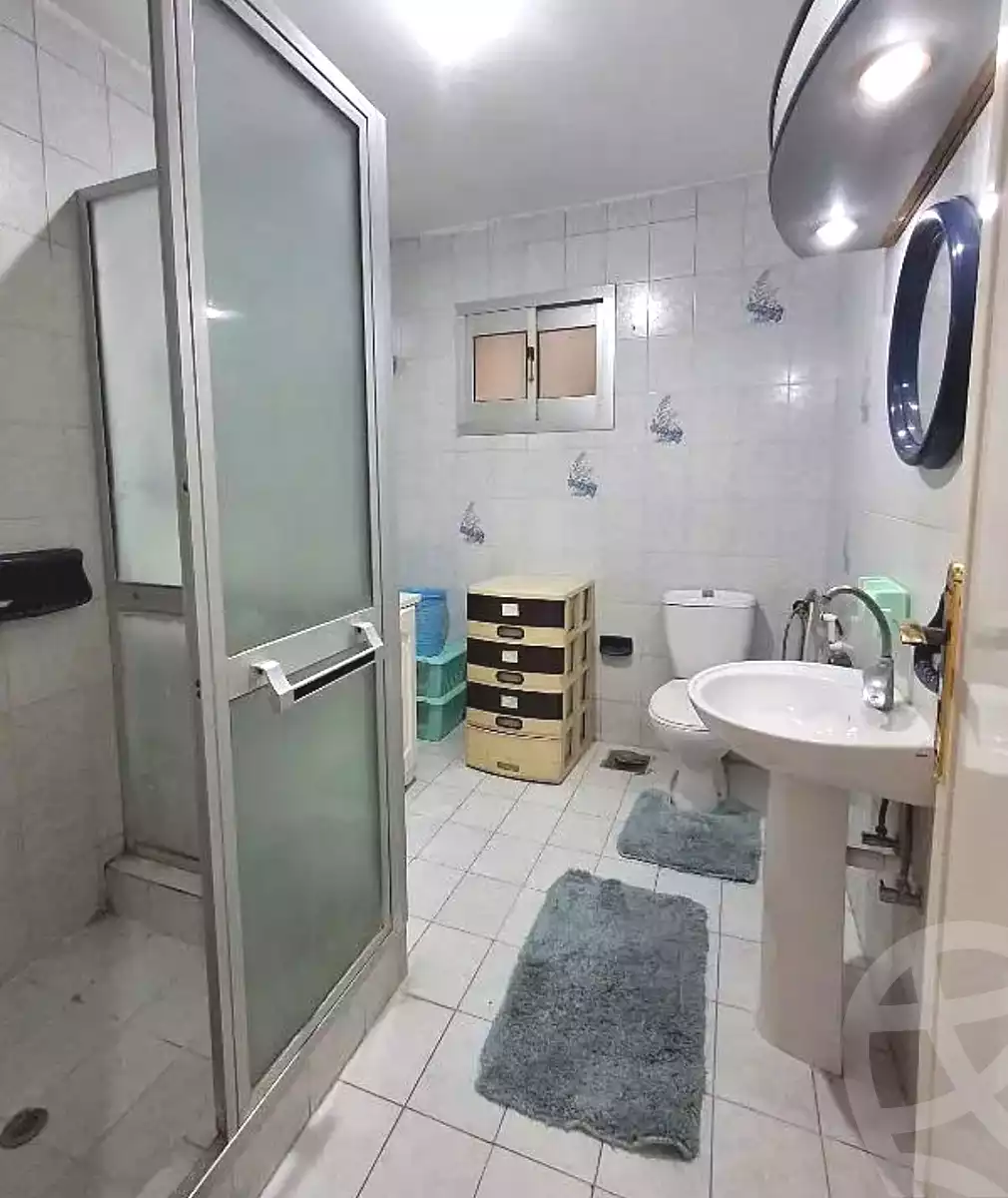 https://aqarmap.com.eg/ar/listing/6890493-for-rent-alexandria-roshdy