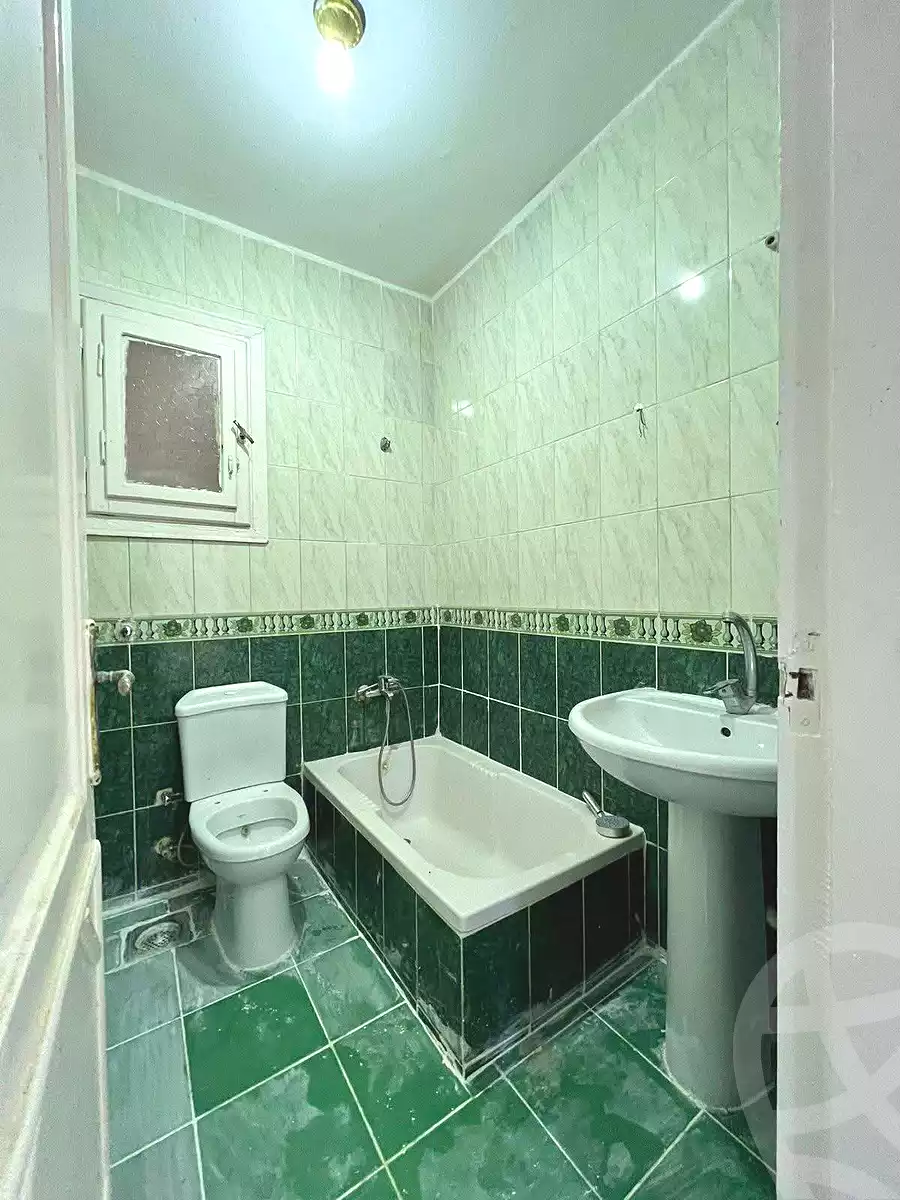 https://aqarmap.com.eg/ar/listing/6890544-for-sale-alexandria-al-agamy-shataa-el-nakheel