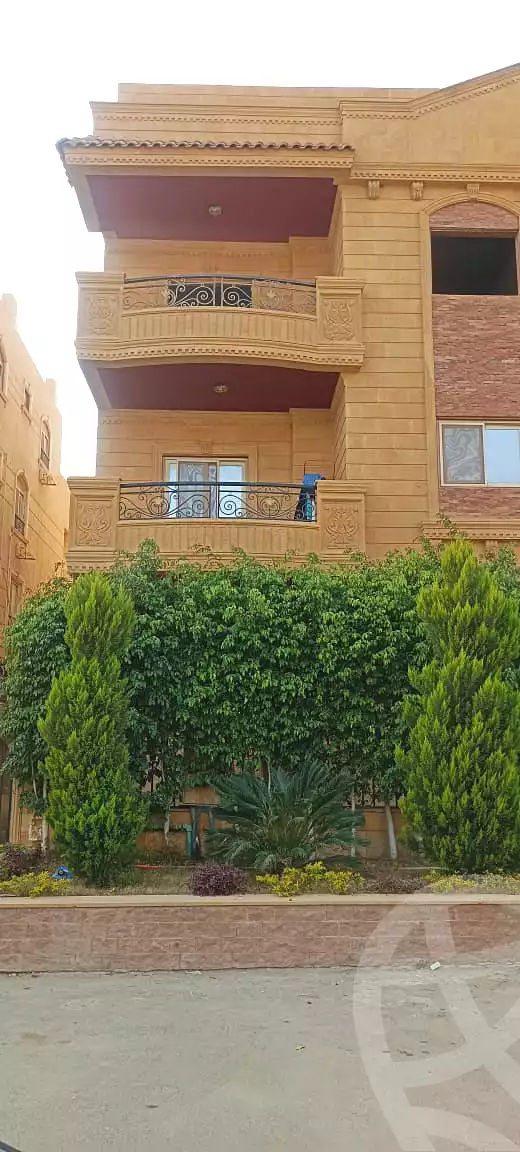 https://aqarmap.com.eg/ar/listing/6890616-for-sale-cairo-new-cairo-el-banafsg-el-banafsag-1-abd-el-hameed-gawdat-el-sahar-st