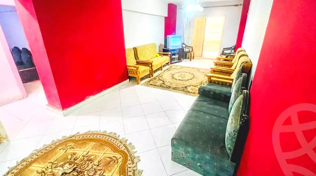 https://aqarmap.com.eg/ar/listing/6890802-for-sale-alexandria-el-montazah-compounds-in-el-montazah-royal-plaza-compound-al-halawany