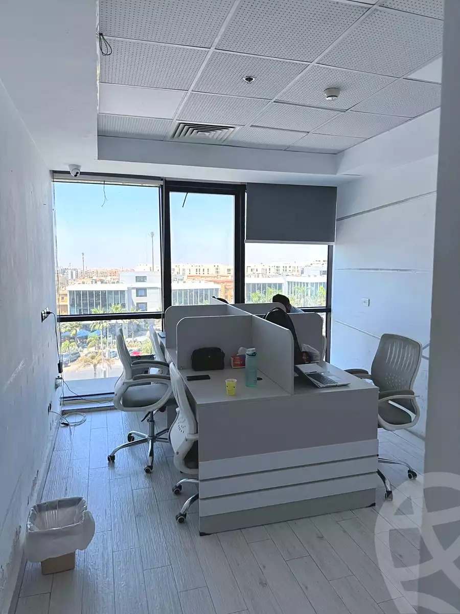https://aqarmap.com.eg/ar/listing/6891625-for-rent-cairo-new-cairo-90th-street-northern-90th-street