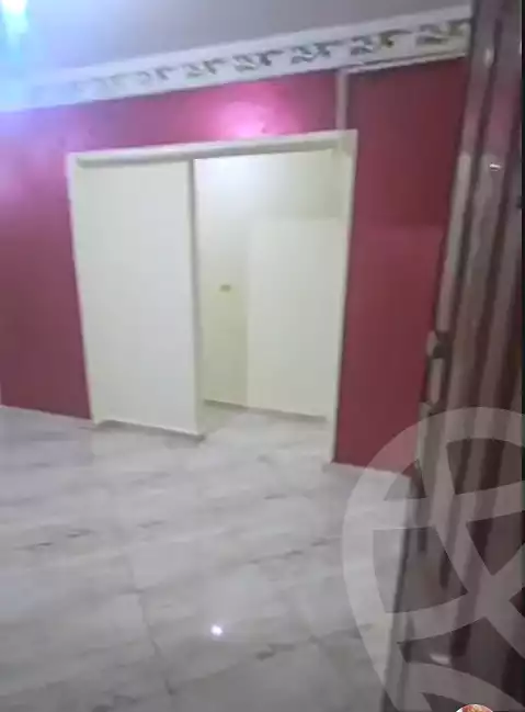 https://aqarmap.com.eg/ar/listing/6891783-for-rent-alexandria-al-agamy-bw-ywsf