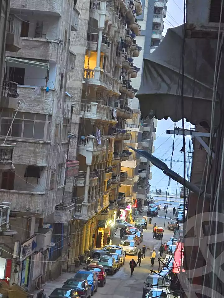 https://aqarmap.com.eg/en/listing/6891807-for-sale-alexandria-sydy-bshr-sydy-bshr-bhry-street-15