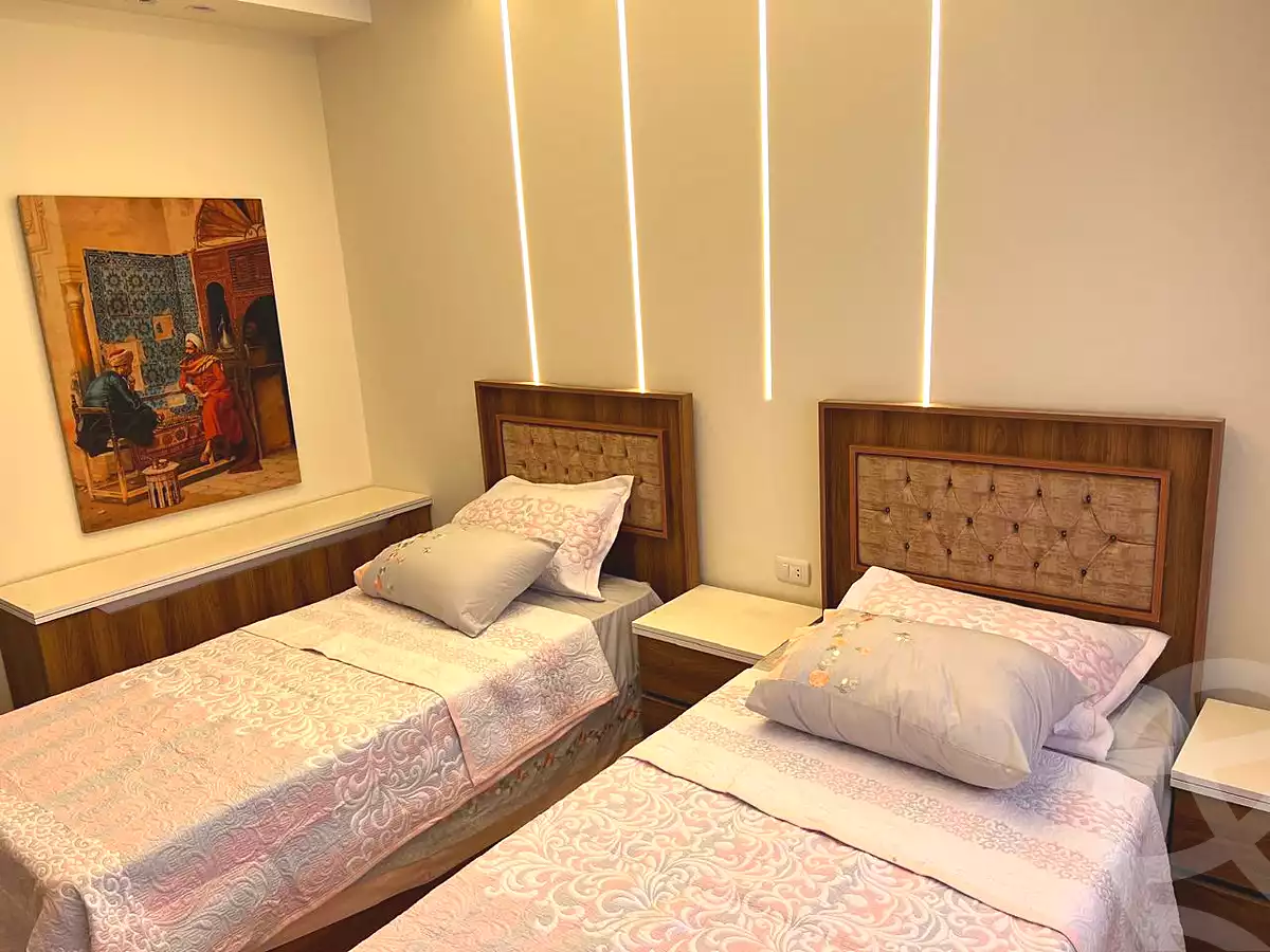 https://aqarmap.com.eg/en/listing/6891849-for-rent-cairo-new-cairo-compounds-lakeview-residence