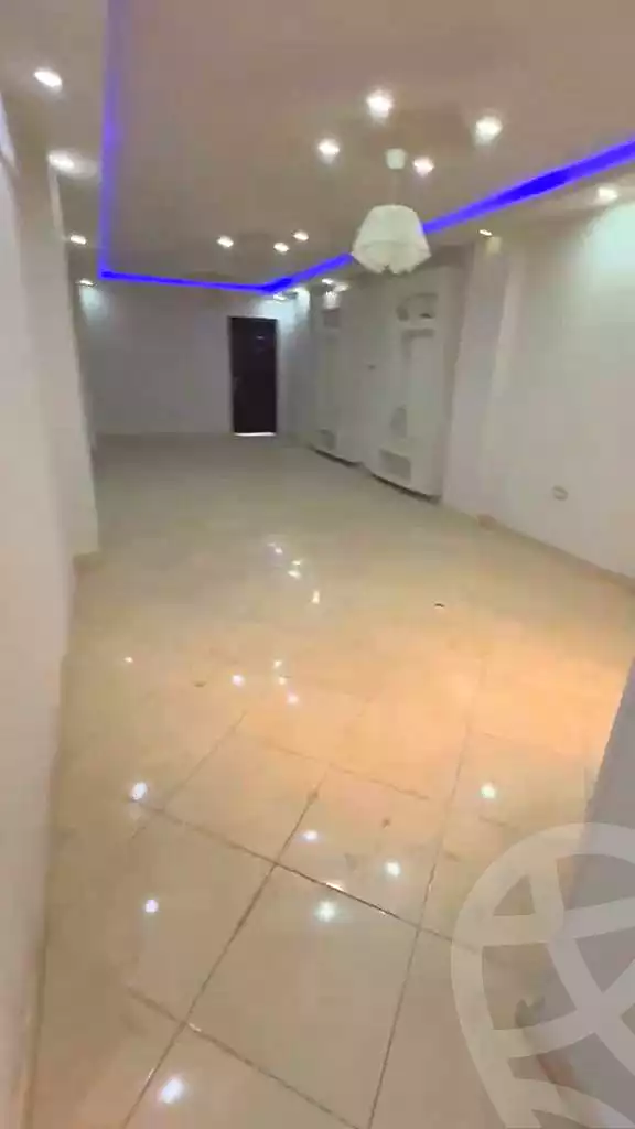 https://aqarmap.com.eg/en/listing/6892081-for-rent-cairo-ain-shams-jsr-lswys
