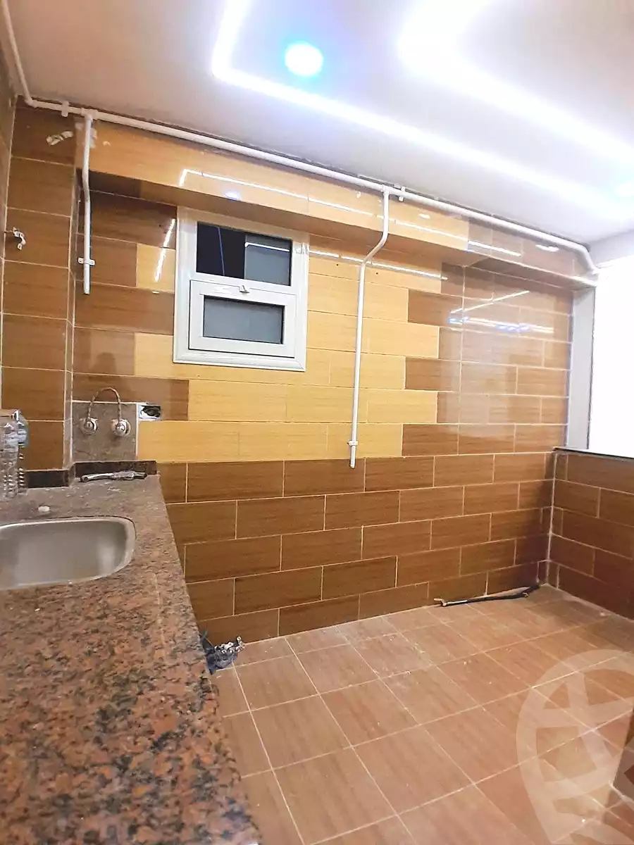 https://aqarmap.com.eg/en/listing/6892408-for-sale-alexandria-sydy-bshr-sydy-bshr-bhry