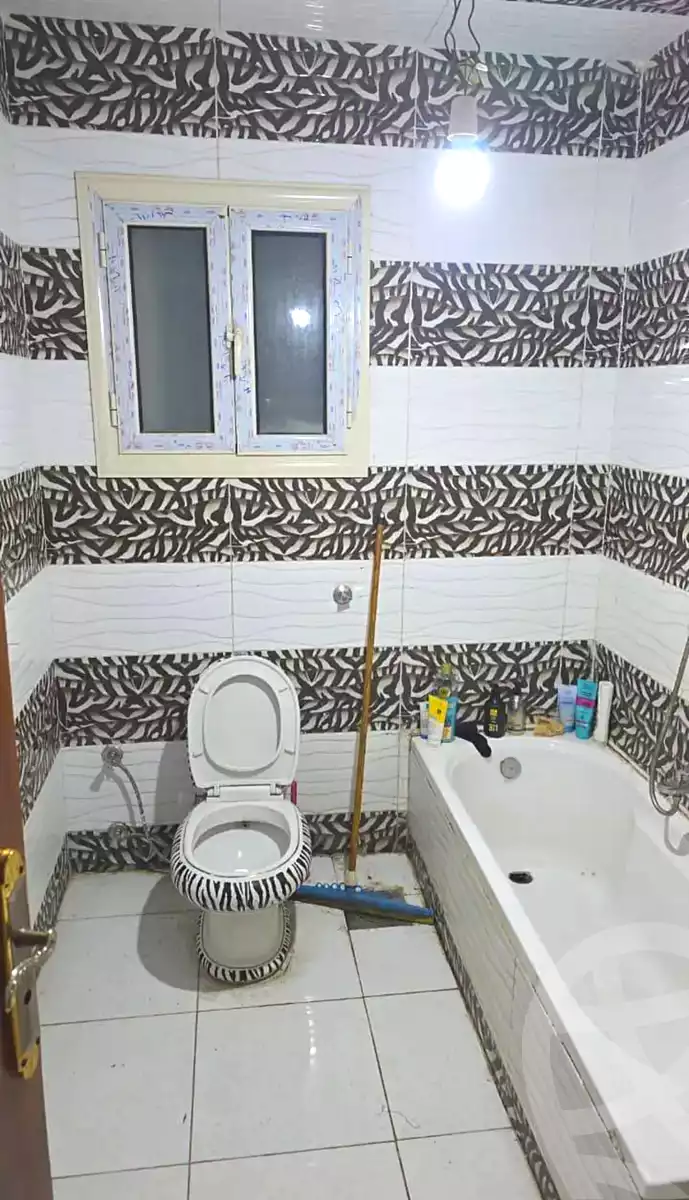 https://aqarmap.com.eg/ar/listing/6892487-for-sale-alexandria-moharram-bey-el-rasafa-st