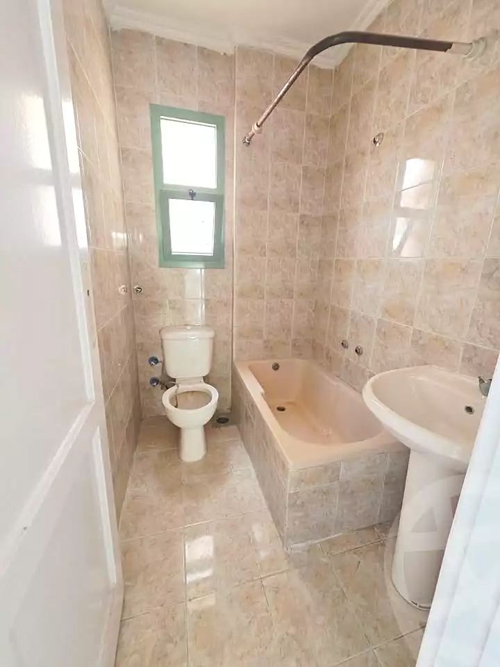 https://aqarmap.com.eg/en/listing/6892508-for-sale-alexandria-al-agamy-shataa-el-nakheel