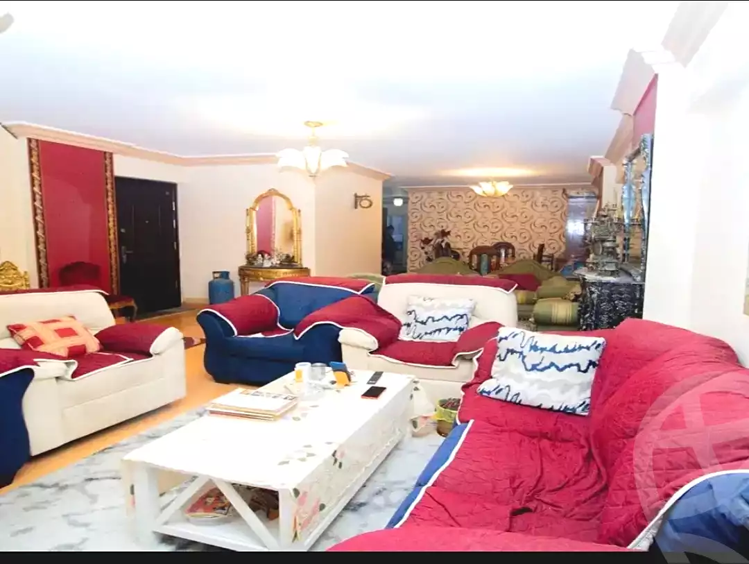 https://aqarmap.com.eg/en/listing/6892654-for-sale-alexandria-camp-cesar-tiba-st