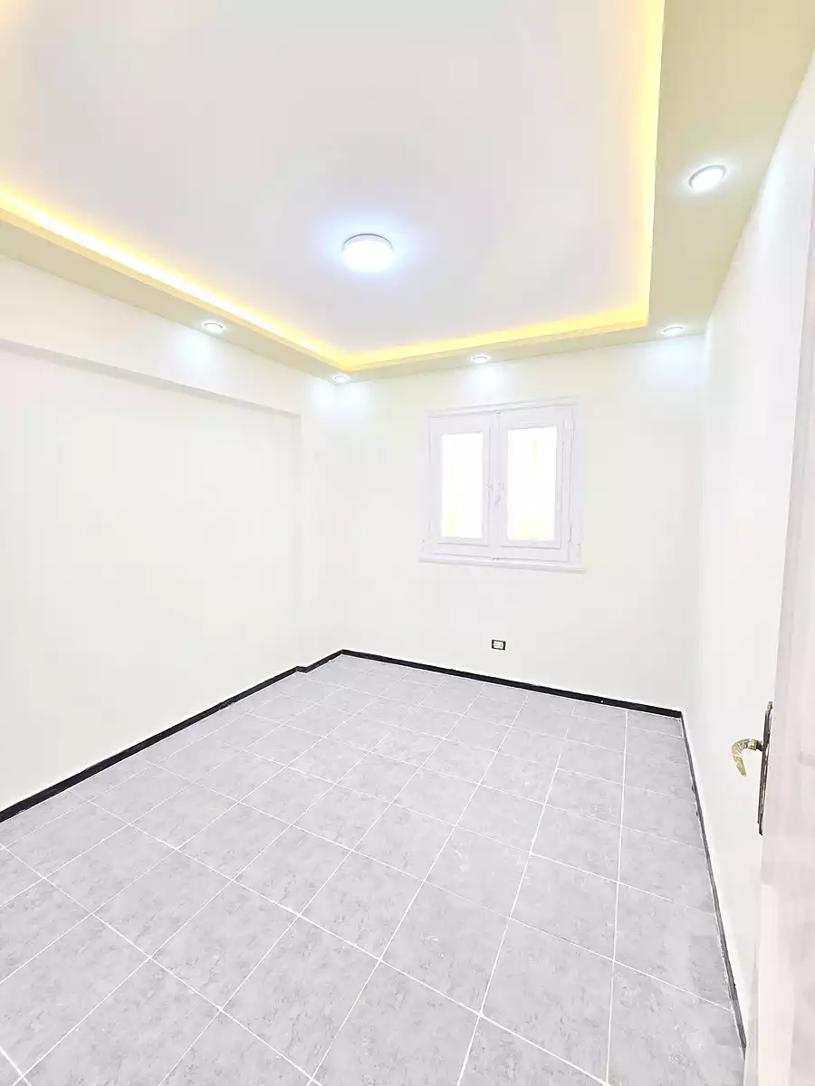https://aqarmap.com.eg/ar/listing/6892705-for-sale-alexandria-al-agamy-shataa-el-nakheel