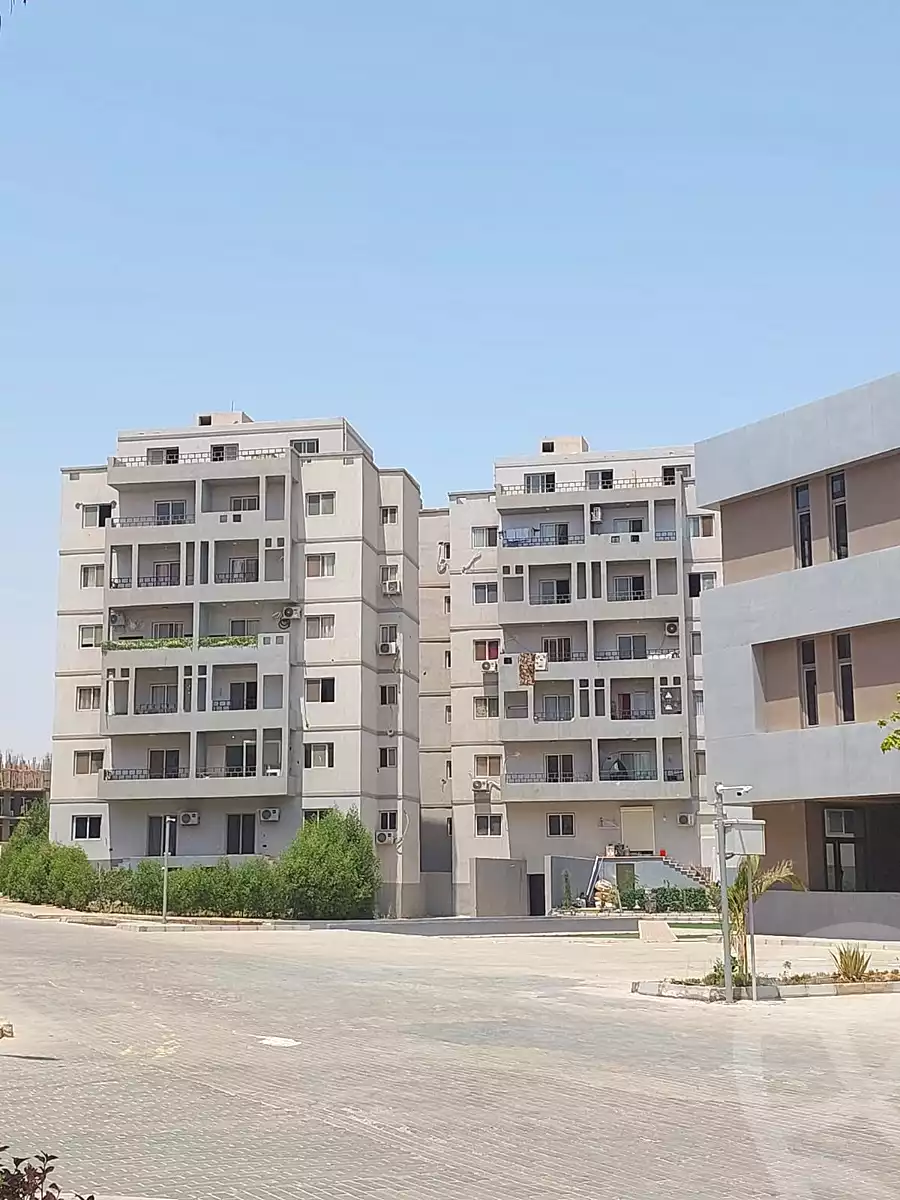 https://aqarmap.com.eg/ar/listing/6892864-for-sale-cairo-6th-of-october-hadaeq-october-compounds-sun-capital