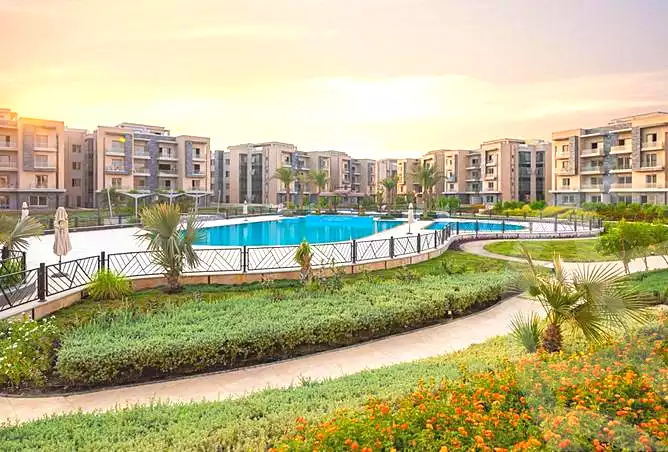 https://aqarmap.com.eg/ar/listing/6893080-for-sale-cairo-new-cairo-compounds-galleria-moon-valley-compound-arabia