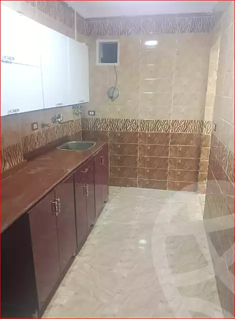 https://aqarmap.com.eg/ar/listing/6893148-for-sale-alexandria-el-asafra-salman-el-farsi-st