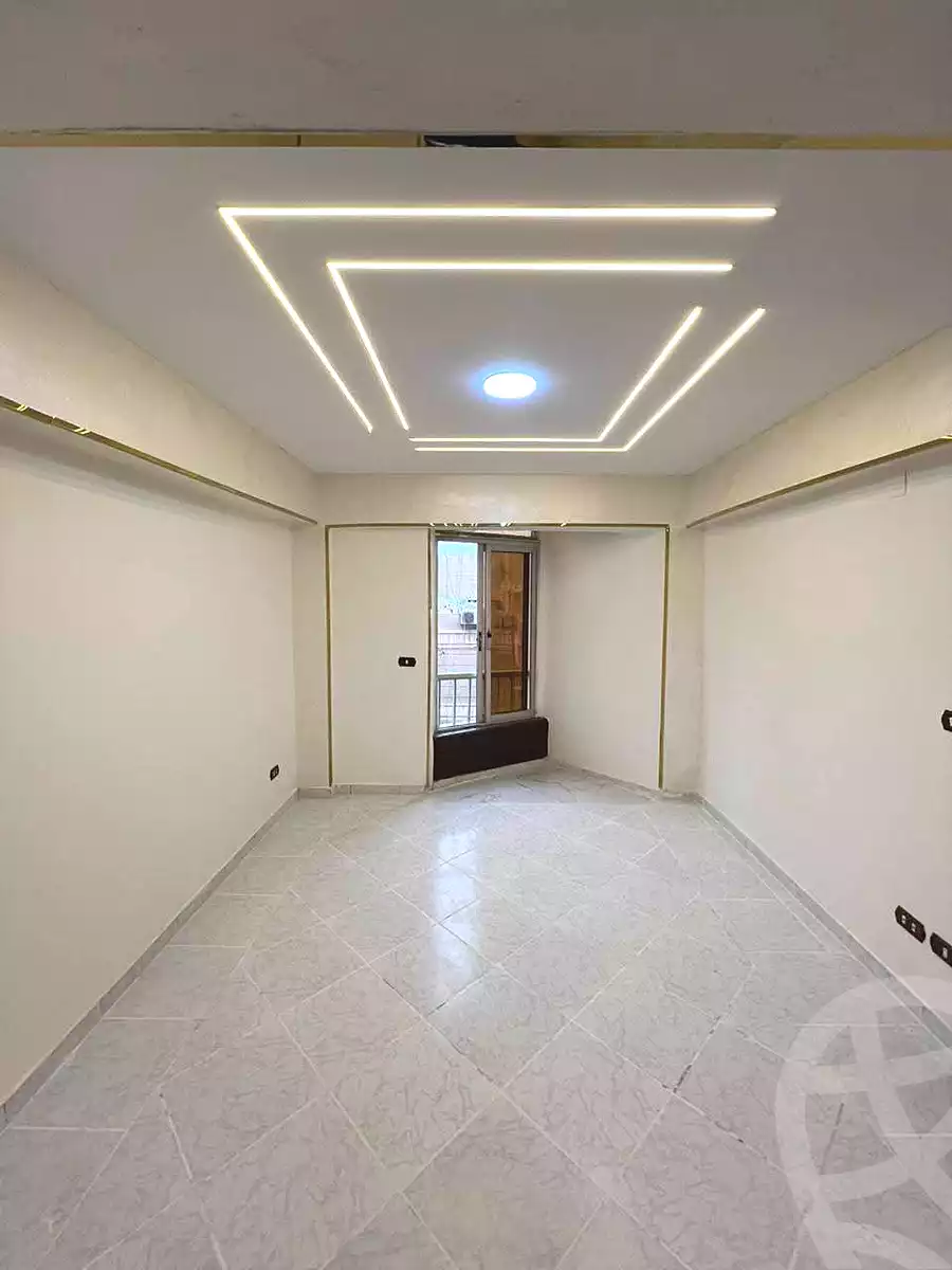 https://aqarmap.com.eg/en/listing/6893205-for-sale-alexandria-sydy-bshr-sydy-bshr-bhry-shr-khld-bn-lwlyd