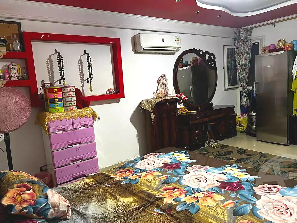 https://aqarmap.com.eg/ar/listing/6893237-for-sale-alexandria-sydy-bshr-sydy-bshr-bhry-shr-khld-bn-lwlyd