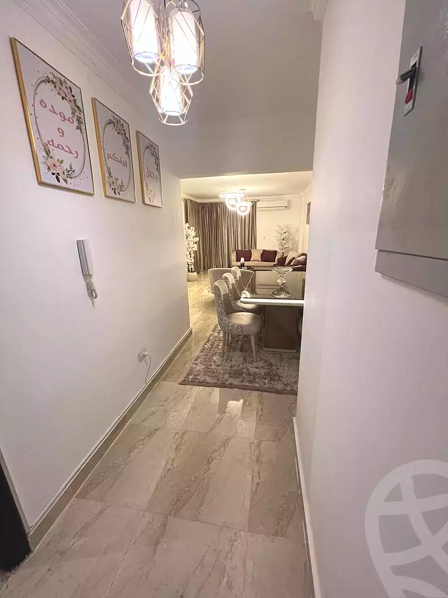 https://aqarmap.com.eg/en/listing/6893286-for-rent-cairo-6th-of-october-compounds-jn-ktwbr