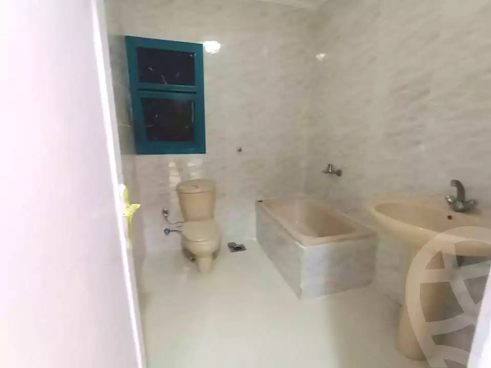 https://aqarmap.com.eg/en/listing/6893413-for-sale-alexandria-al-agamy-shataa-el-nakheel-no-9-st