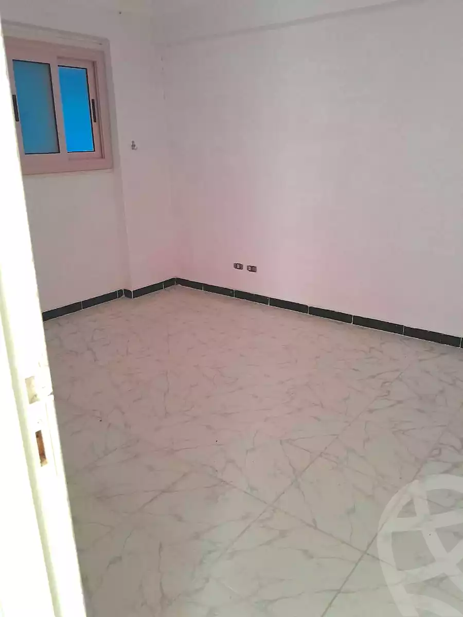 https://aqarmap.com.eg/en/listing/6893475-for-sale-alexandria-al-agamy-lbytsh-street-8