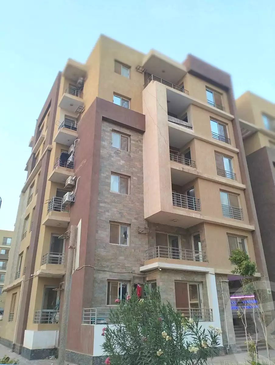 https://aqarmap.com.eg/ar/listing/6893538-for-sale-cairo-15th-of-may-dar-misr