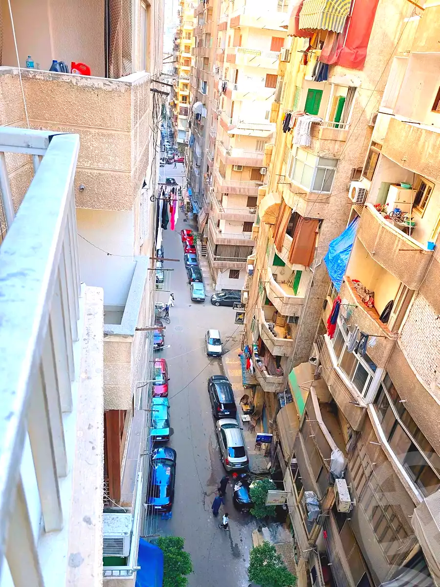 https://aqarmap.com.eg/en/listing/6893580-for-sale-alexandria-el-asafra-shr-jml-bd-lnsr