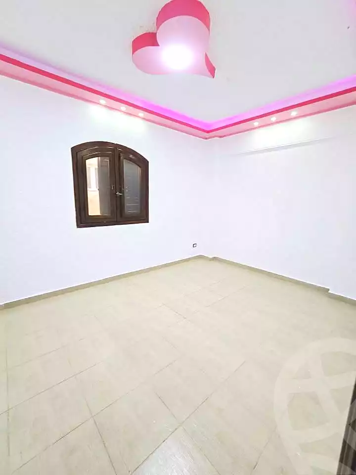 https://aqarmap.com.eg/ar/listing/6893666-for-sale-alexandria-al-agamy-shataa-el-nakheel-no-9-st