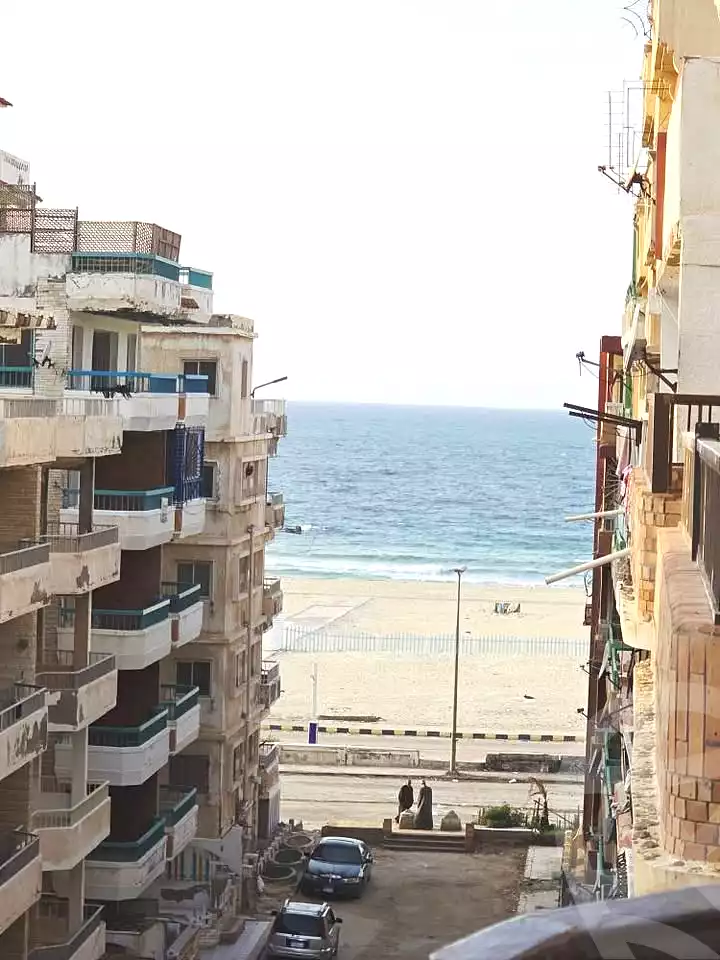https://aqarmap.com.eg/ar/listing/6893666-for-sale-alexandria-al-agamy-shataa-el-nakheel-no-9-st