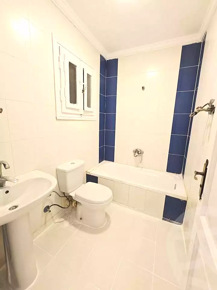 https://aqarmap.com.eg/en/listing/6893696-for-sale-alexandria-al-agamy-shataa-el-nakheel-no-9-st