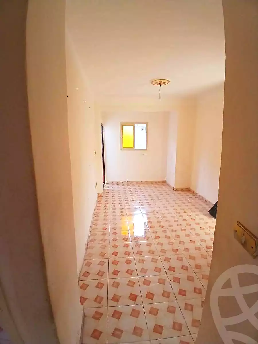 https://aqarmap.com.eg/ar/listing/6893727-for-sale-alexandria-al-agamy-lbytsh-ain-shams-st