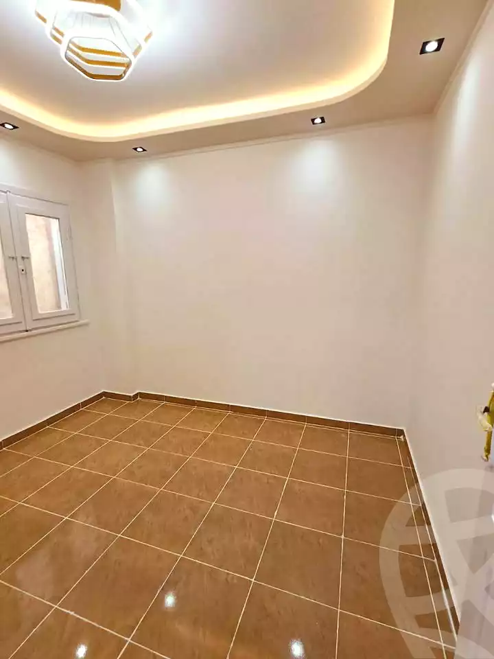 https://aqarmap.com.eg/ar/listing/6893895-for-sale-alexandria-al-agamy-shataa-el-nakheel-no-9-st