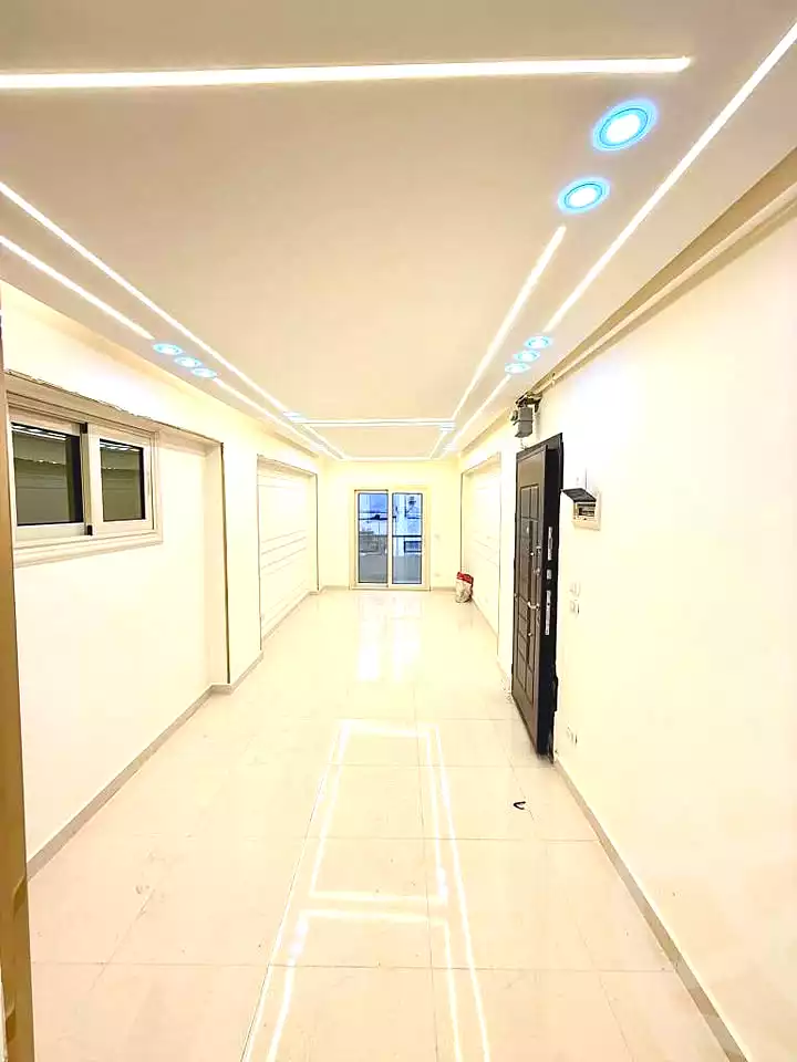 https://aqarmap.com.eg/en/listing/6894034-for-sale-alexandria-sydy-bshr-sydy-bshr-bhry-shr-khld-bn-lwlyd