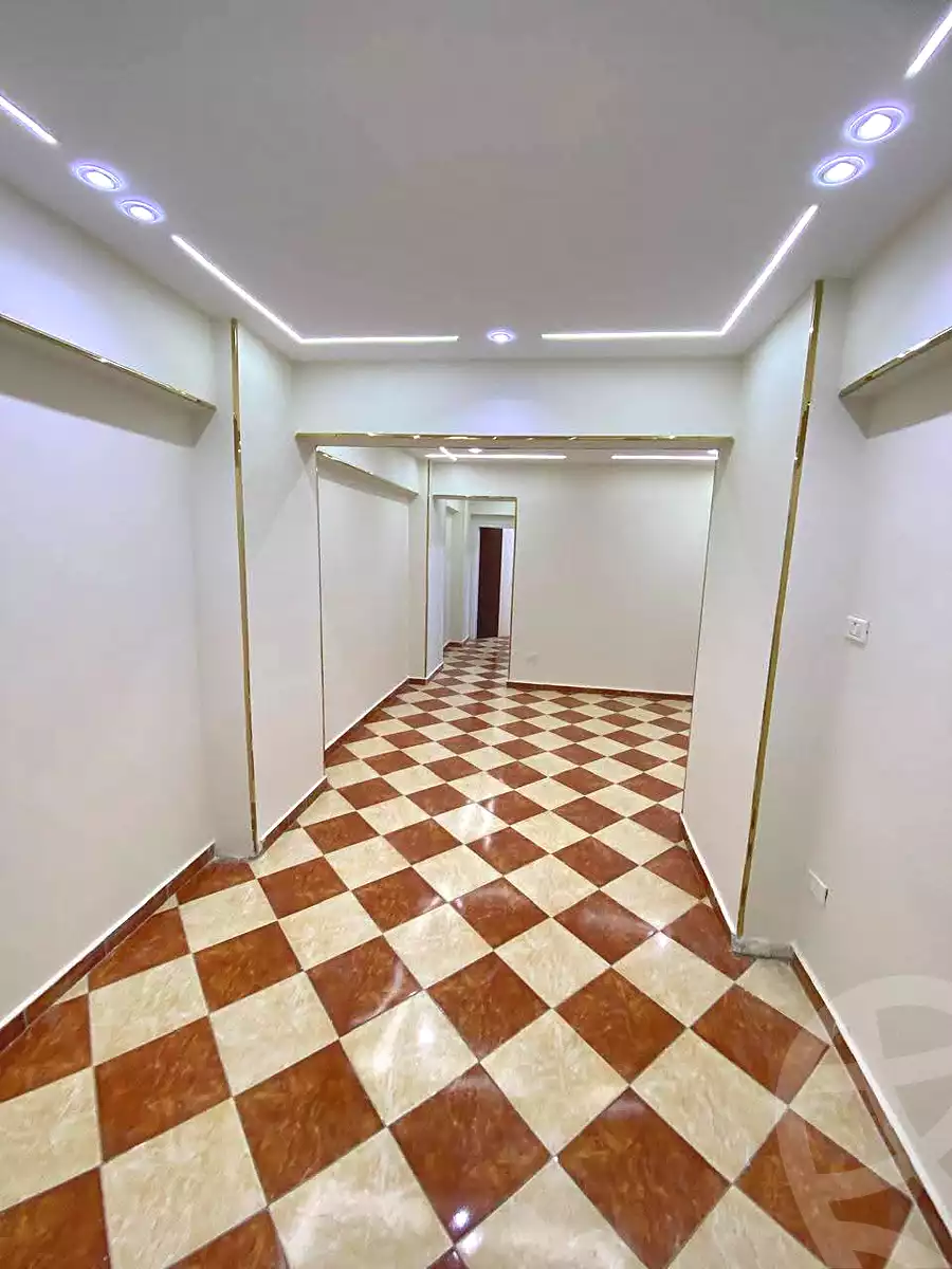 https://aqarmap.com.eg/en/listing/6894076-for-sale-alexandria-lsywf-el-falki