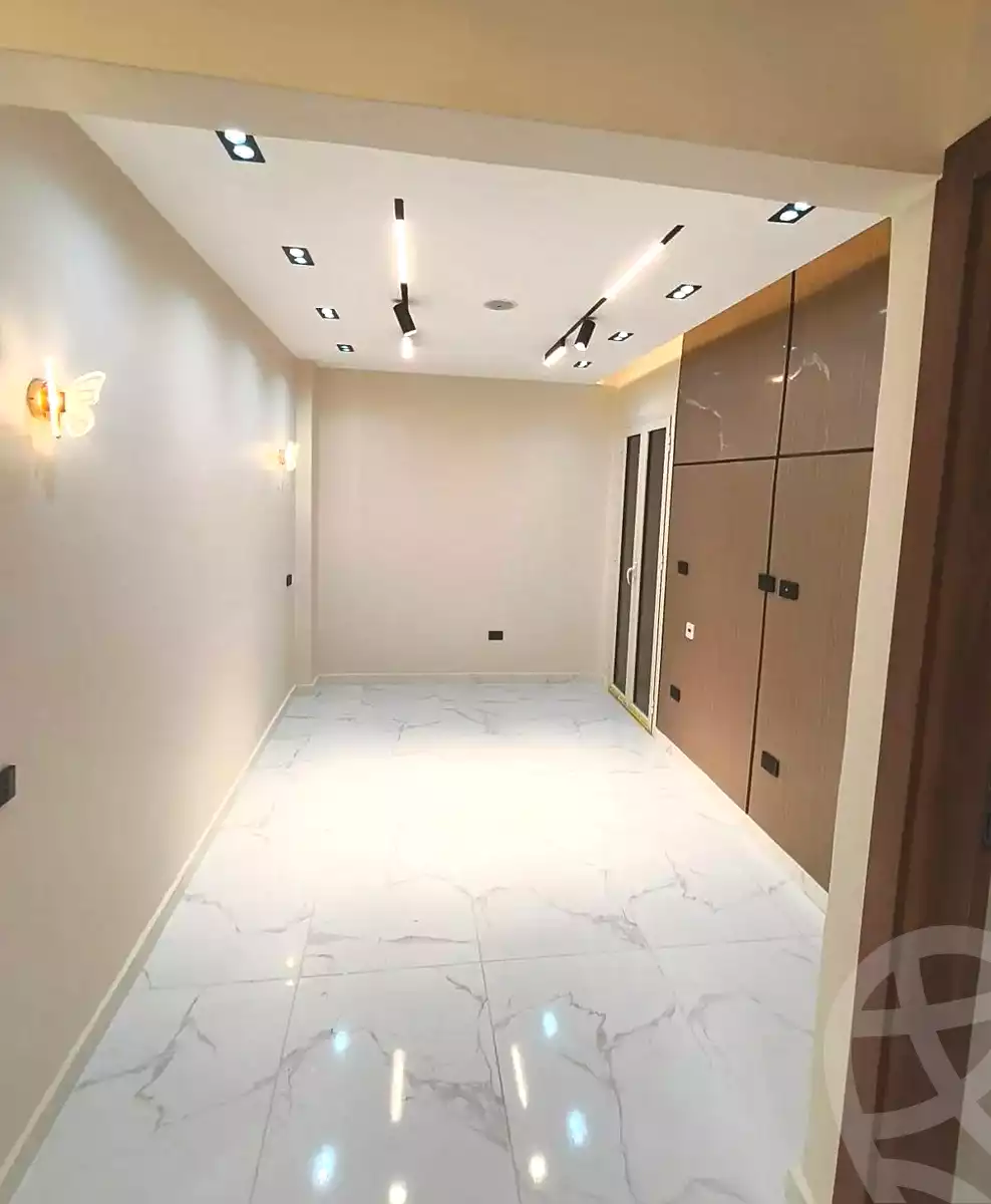 https://aqarmap.com.eg/en/listing/6894239-for-sale-alexandria-camp-cesar