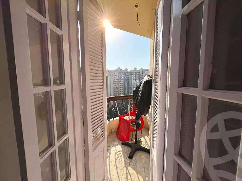 https://aqarmap.com.eg/ar/listing/6894296-for-sale-alexandria-ganaklis
