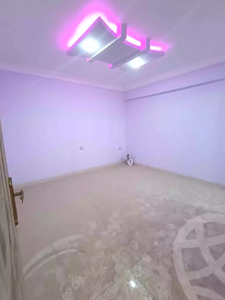 https://aqarmap.com.eg/en/listing/6894441-for-sale-alexandria-lsywf-el-falki