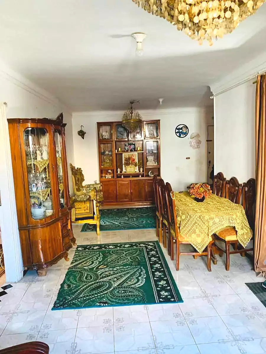 https://aqarmap.com.eg/ar/listing/6894719-for-sale-alexandria-al-agamy-lbytsh-mecca-st