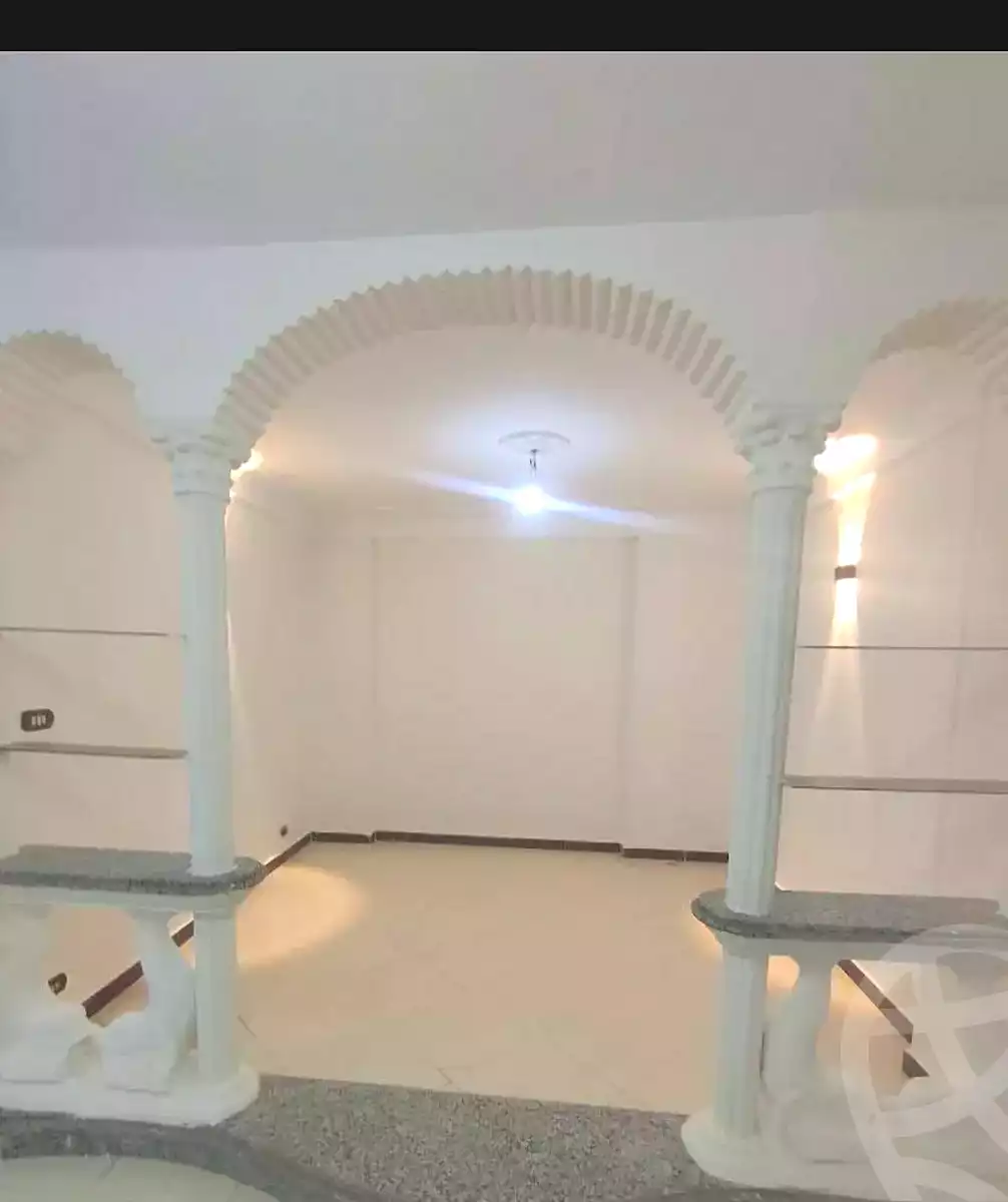 https://aqarmap.com.eg/ar/listing/6895097-for-sale-alexandria-lsywf-el-falki