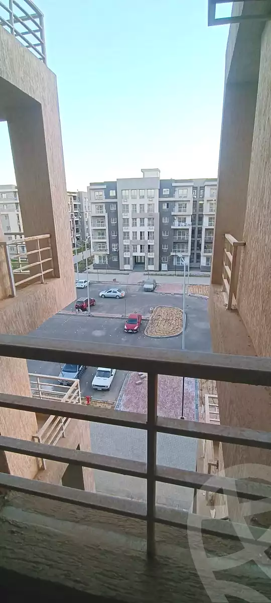 https://aqarmap.com.eg/en/listing/6895630-for-rent-cairo-el-sheikh-zayed-city-compounds-jn-zyd