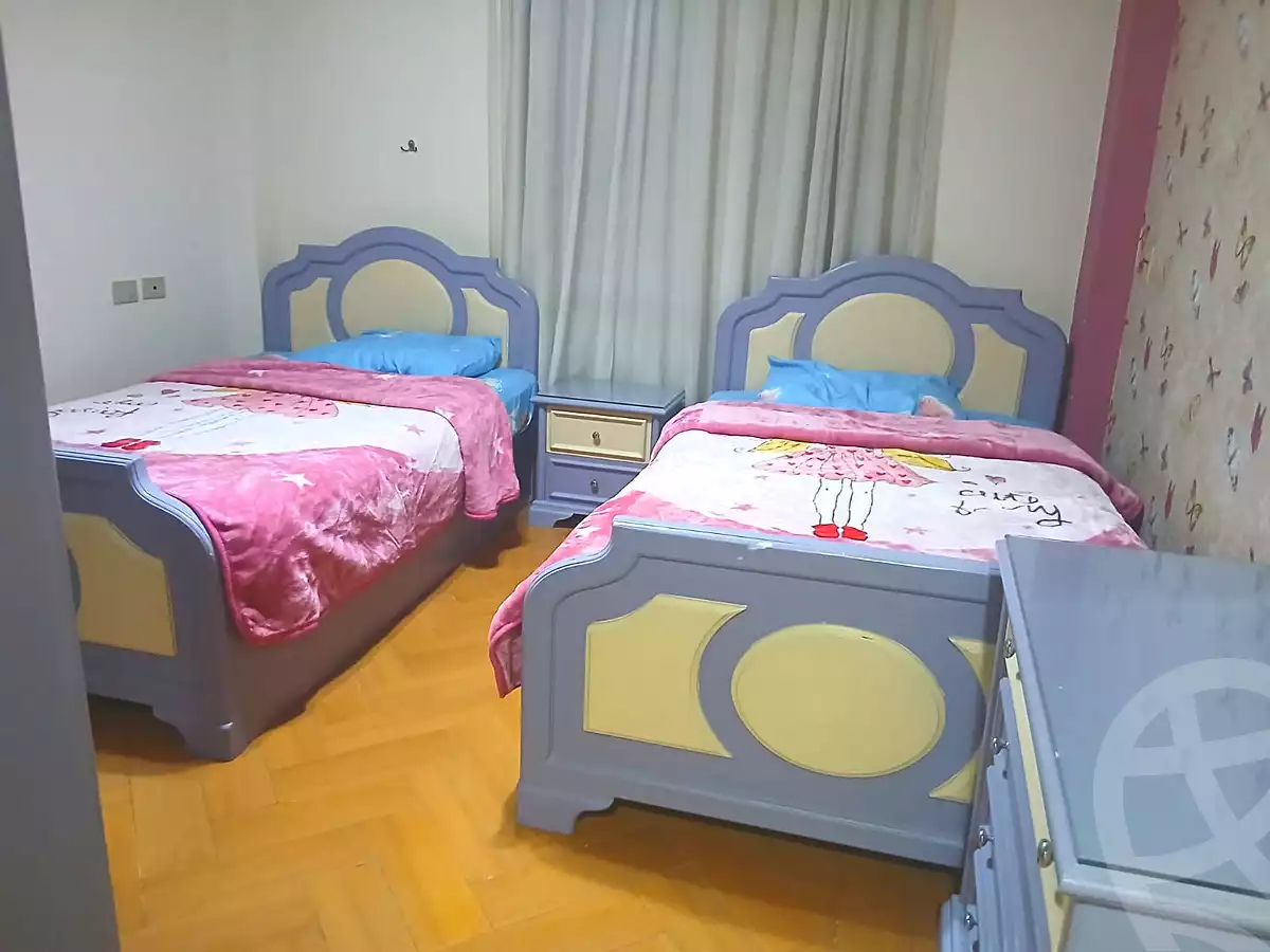 https://aqarmap.com.eg/ar/listing/6895653-for-rent-cairo-el-sheikh-zayed-city-el-hay-elrabeaa-ashaer-shr-lshbb