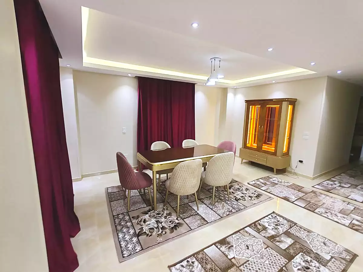 https://aqarmap.com.eg/ar/listing/6895707-for-rent-cairo-el-sheikh-zayed-city-el-hay-elthamen-area-1