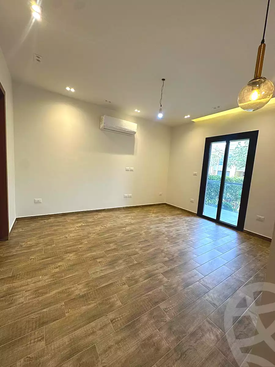 https://aqarmap.com.eg/ar/listing/6895705-for-rent-cairo-new-cairo-compounds-villette-kmbwnd-sky-kwndwz-swdyk-villette
