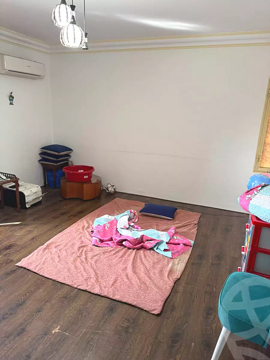 https://aqarmap.com.eg/ar/listing/6895780-for-sale-cairo-6th-of-october-el-ahyaa-neighborhood-2nd-divided-from-al-kafrawei-st