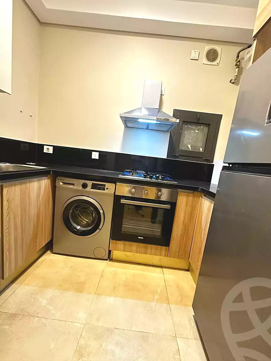 https://aqarmap.com.eg/ar/listing/6895785-for-rent-cairo-el-sheikh-zayed-city-compounds-dh-drys