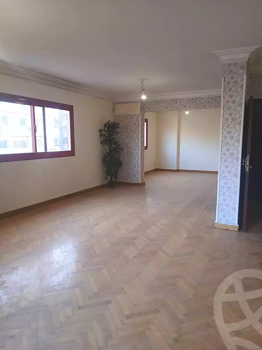 https://aqarmap.com.eg/ar/listing/6895903-for-rent-cairo-elnozha-mohammed-refaat-st