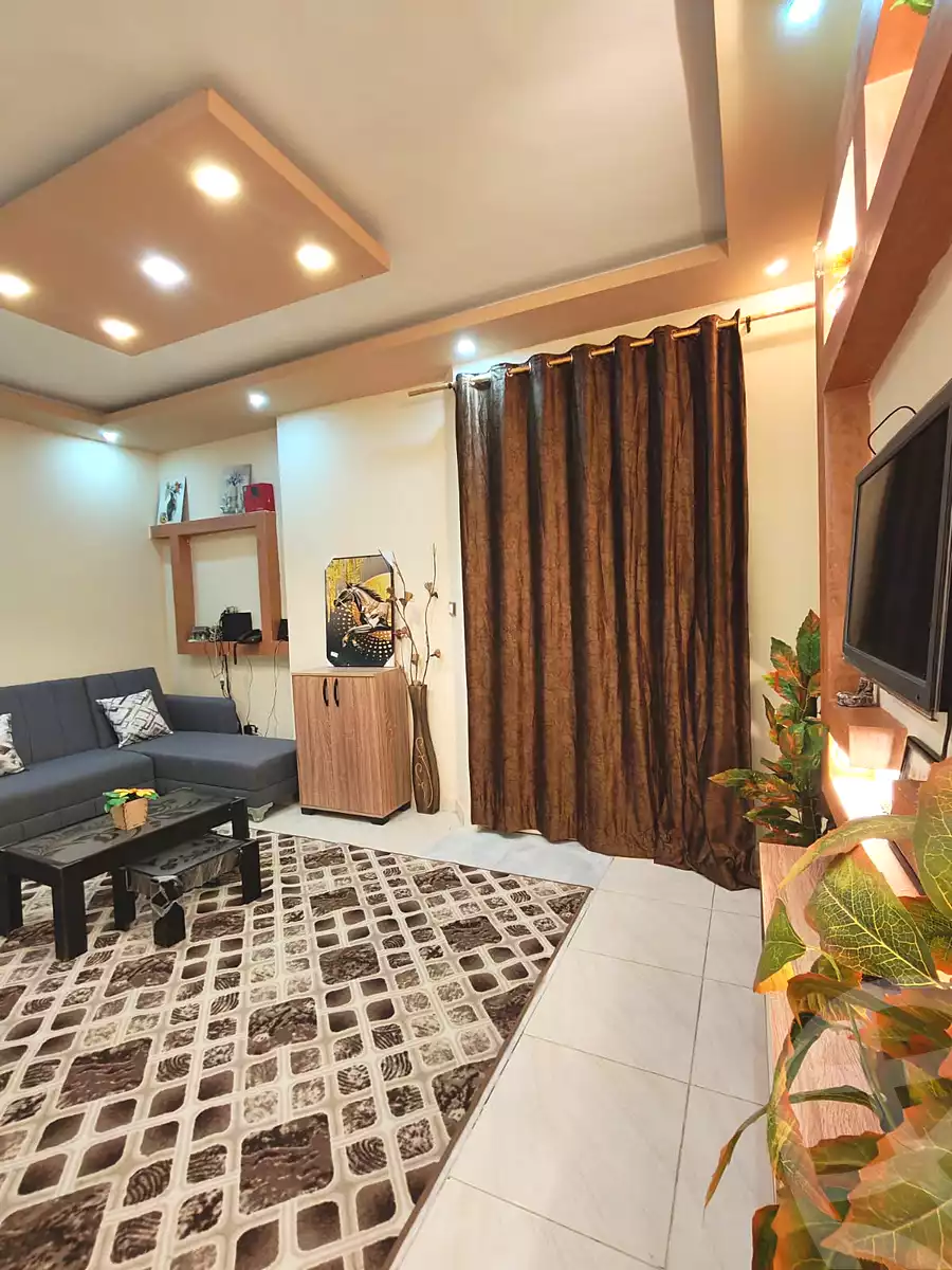 https://aqarmap.com.eg/ar/listing/6895957-for-rent-cairo-el-sheikh-zayed-city-el-hay-elsades-ashaer
