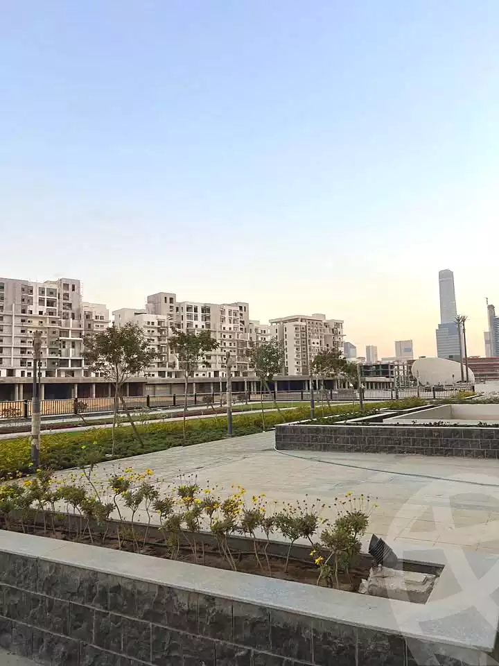 https://aqarmap.com.eg/ar/listing/6895974-for-sale-cairo-new-administrative-capital-r3-jade-park-compound-city-edge