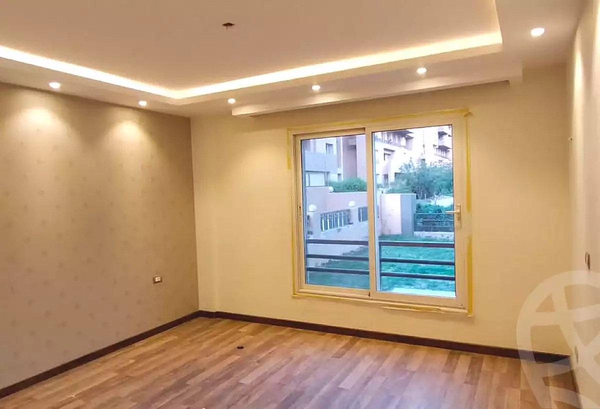 شقة بـ٤ غرف نوم في ذا سكوير، صورة ١٠ من ١٠