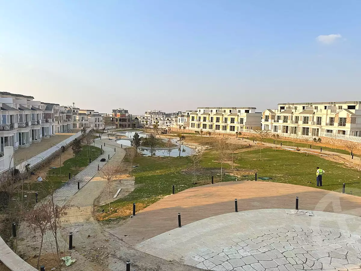 https://aqarmap.com.eg/en/listing/6896807-for-sale-cairo-new-cairo-compounds-mountain-view-1